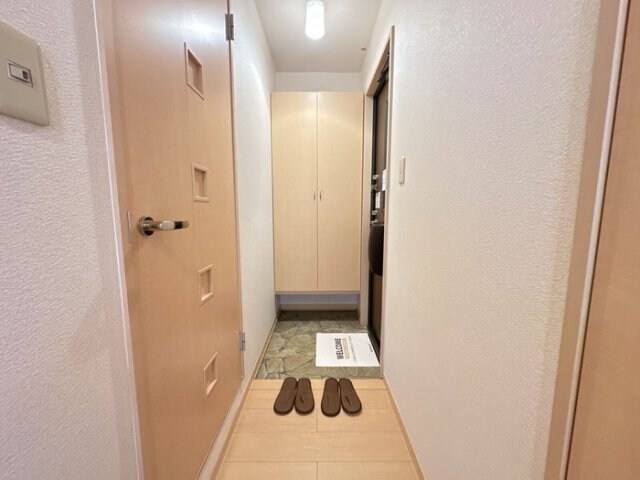 玄関 ウィルモア･リブレ Ａ