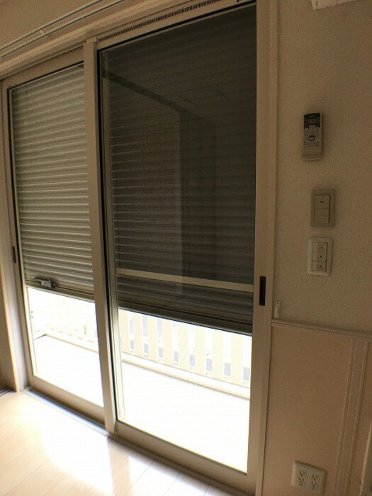 電動シャッター ルシール若松原