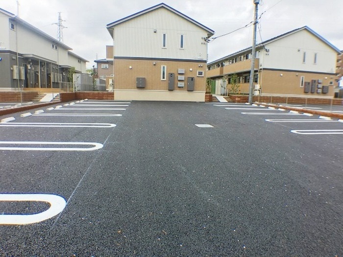 駐車場 ヴァイアＢ
