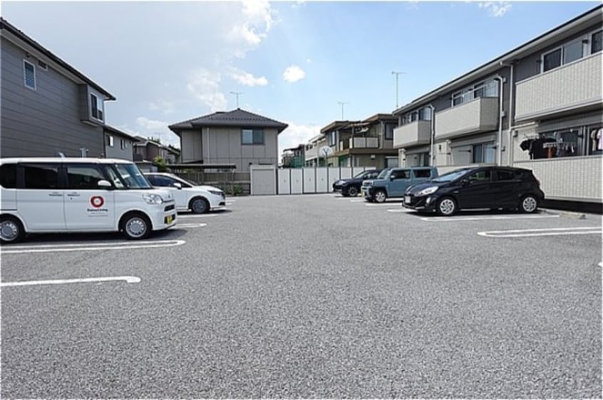 駐車場 サンモール