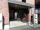 エントランス リヴェールハウス