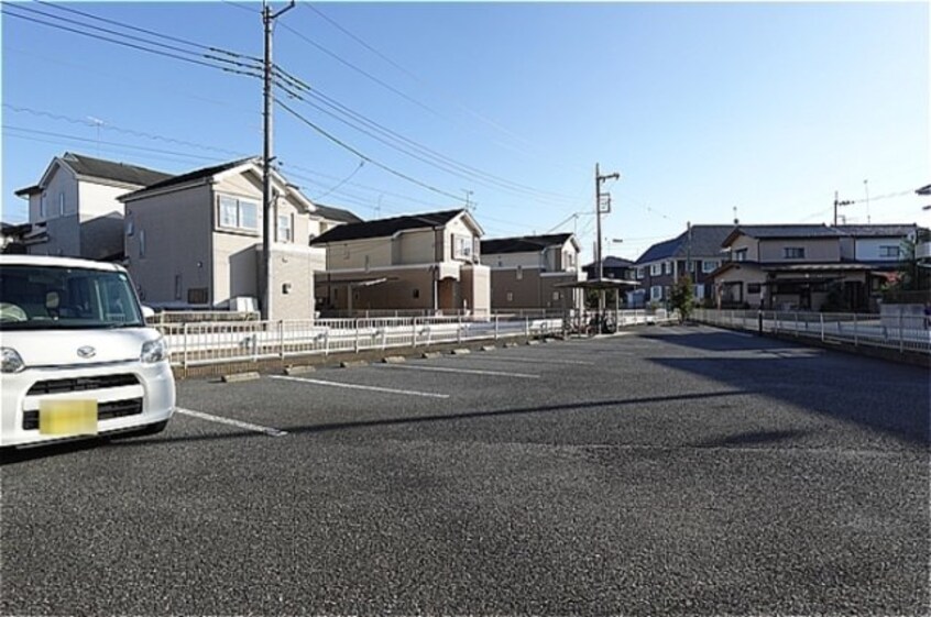駐車場 ブリエ･ファム