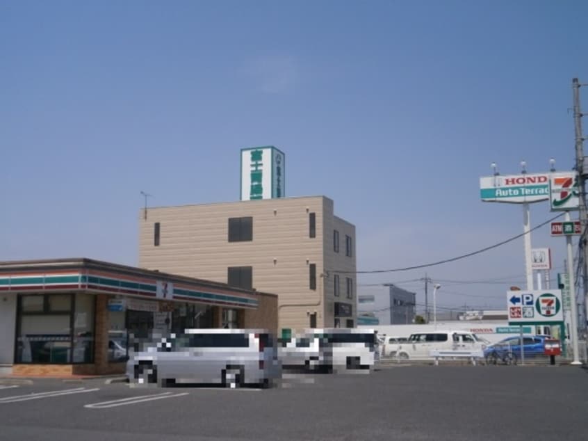 セブンイレブン宇都宮雀宮中店 イノセントワールド 六番館