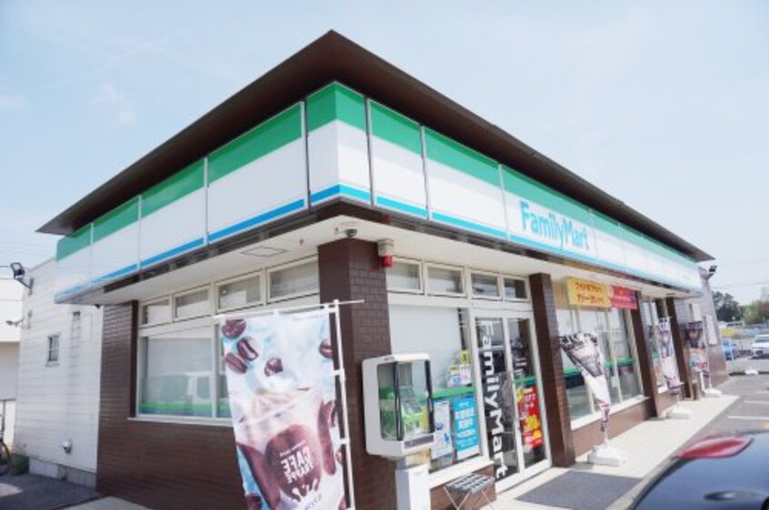 ファミリーマート　宇都宮江曽島店(コンビニ)まで515m 雷電山Ⅱ