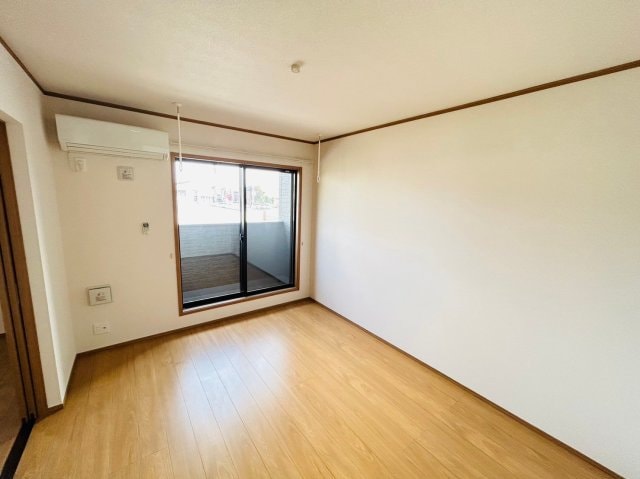  プレミアムガレージ陽東