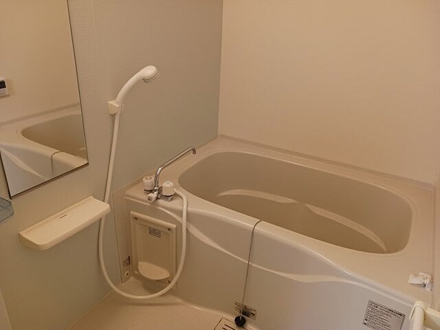  ネオ　エレガンスＢ