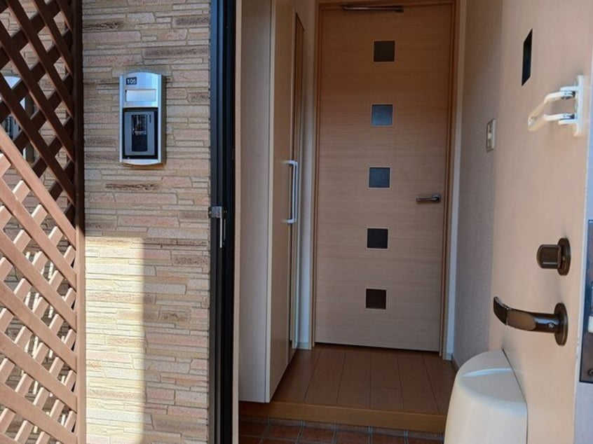  ネオ　エレガンスＢ