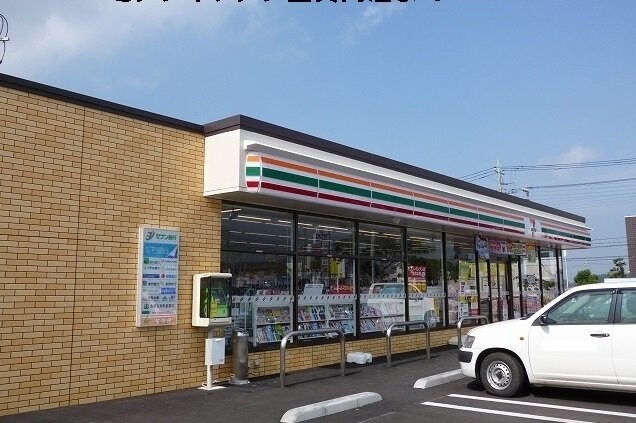 セブンイレブン西真岡店まで230m サンレミＢ
