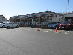 セブンイレブン宇都宮中戸祭店まで350m