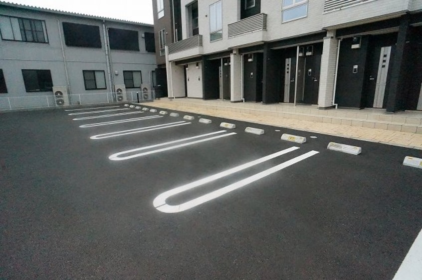  サンライズガーデン　Ｂ