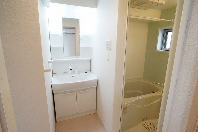  サンライズガーデン　Ｂ