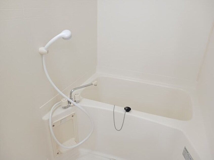  ナックニューエリールＡ