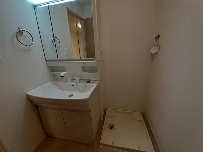  ＲＡＩＮＢＯＷＶＩＥＷ　ＮＥＯ