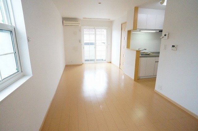  Ｅｌｅｇａｎｔ　Ｉ　Ａ