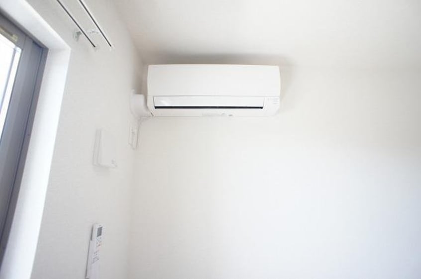  アルベール平松