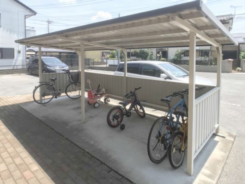 駐輪場 パレット Ｂ