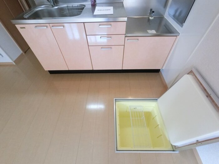 キッチン 床下収納 グリーンハイツ