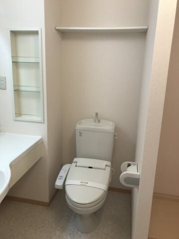 温水洗浄暖房便座 グリーンハイツ