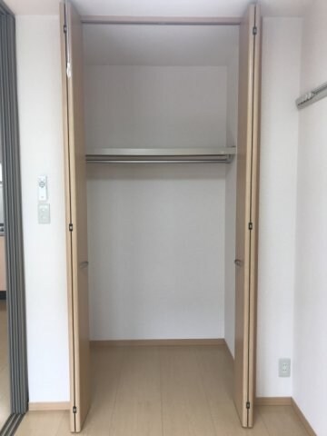 洋室・収納 グリーンハイツ