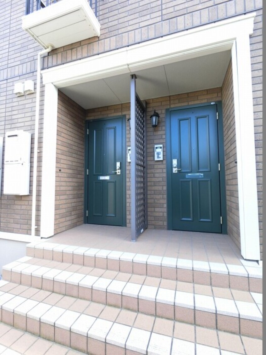 玄関前 ローズコート宮原 Ｂ