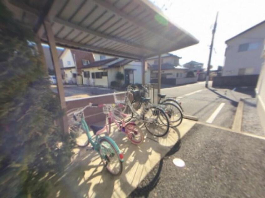 駐輪場 クレールコート