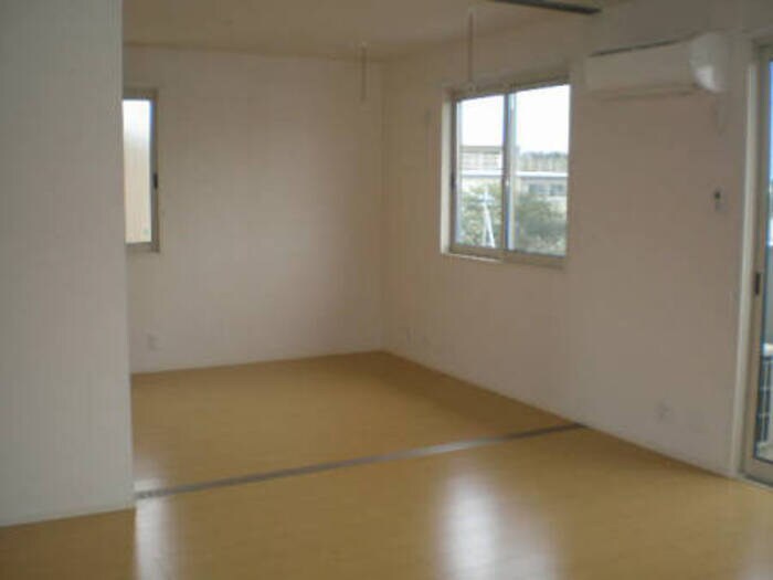 201 洋室(202は反転になります) コトー・ルシエル Ａ