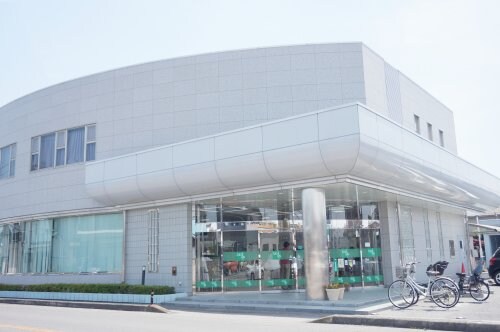 栃木銀行 雀宮支店(銀行)まで1484m アンバサダーヒルズ Ｈ