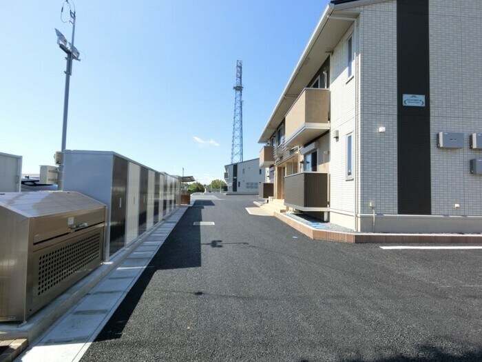 エントランス 東北新幹線/宇都宮駅 バス22分東野交通バス平出工業団地下車:停歩15分 1階 築5年