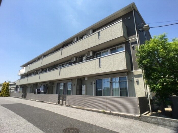 建物外観 ラピタ