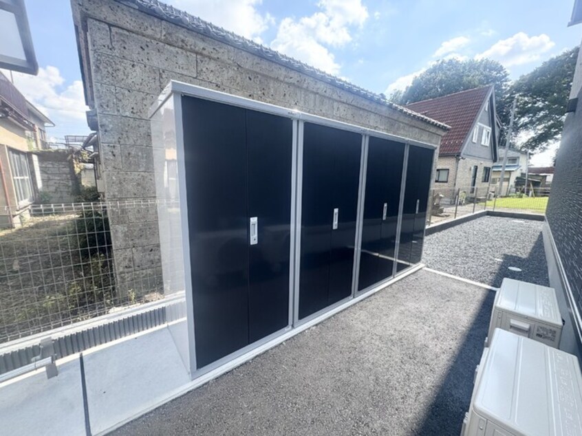 物置 ブルースター