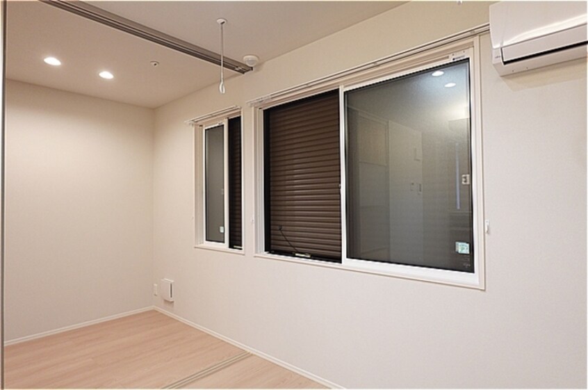 シャッター雨戸 TORISIAS一条