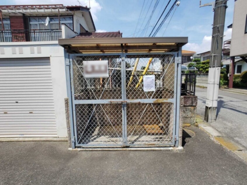 敷地内アパート専用ゴミステーション ル・パサージュ