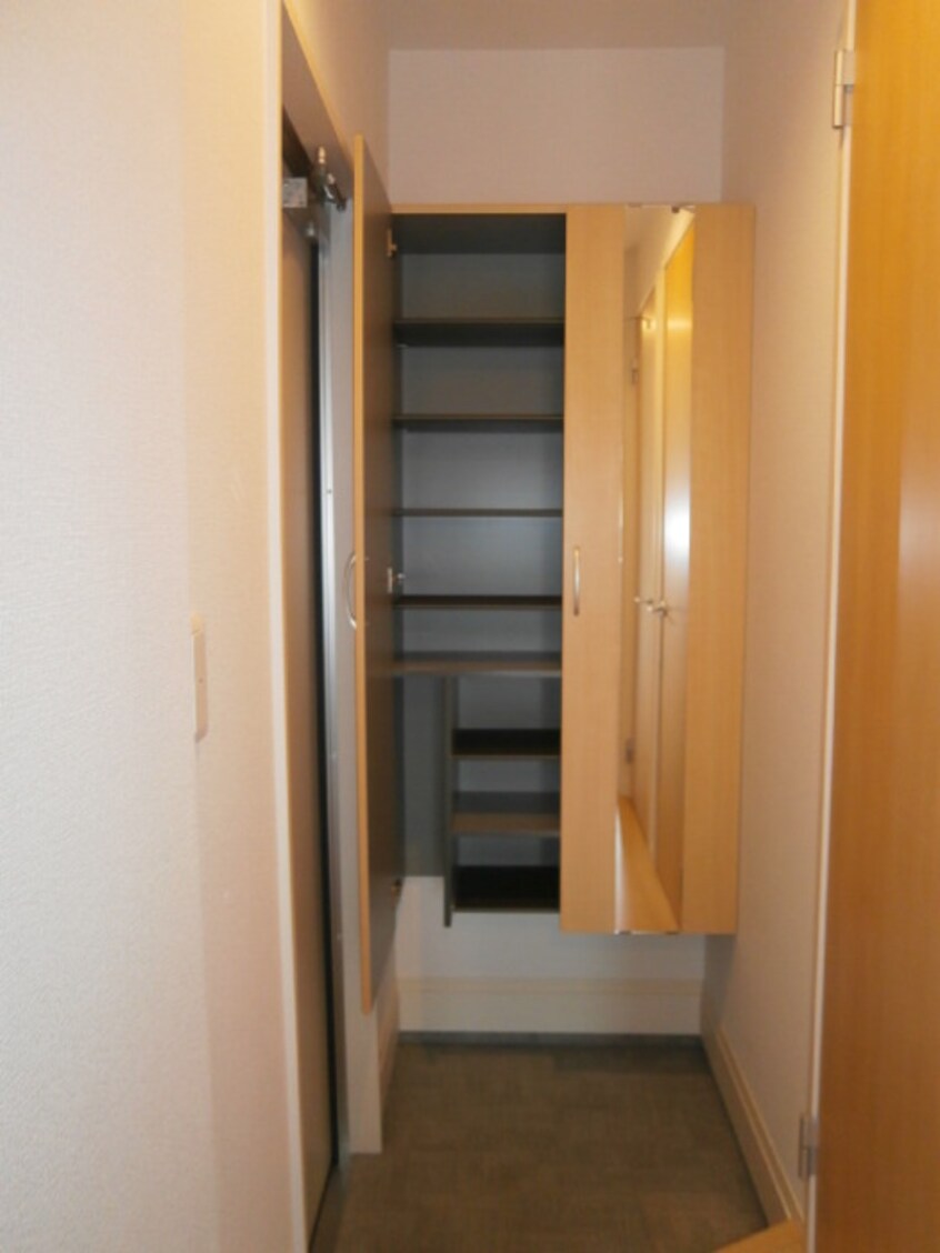 鏡付きシューズボックス ＧＲＡＮＤＦＯＲＴ ＣＨＯＥＩ