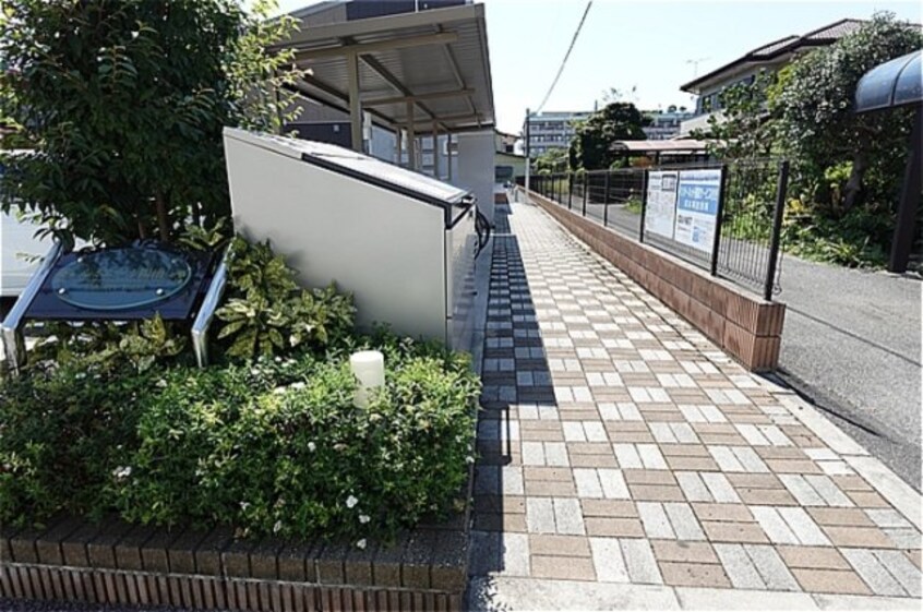 物件入り口 ルミエール陽南