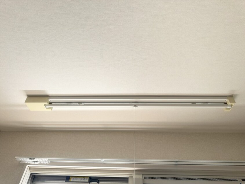 室内物干し グラン・ヴィラージュ Ｅａｓｔ