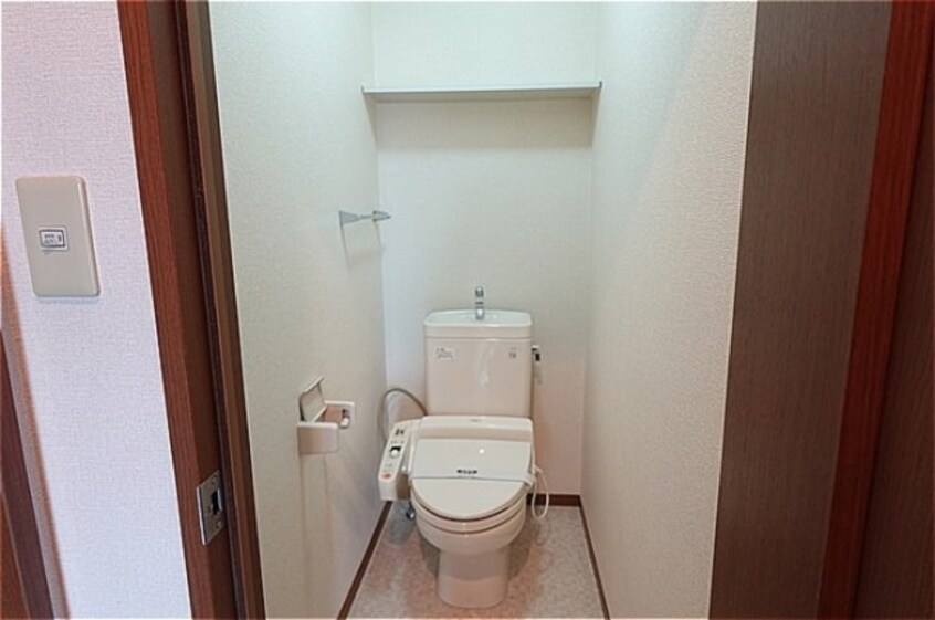 温水洗浄暖房便座のトイレ ヴァンクール Ｂ