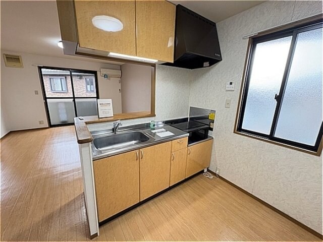 対面キッチン（ＩＨ付） コーポセブン Ａ