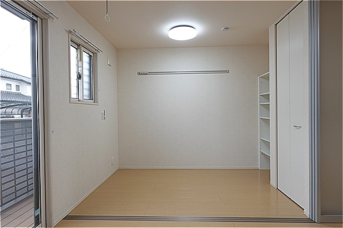 洋室 アルヴィータ