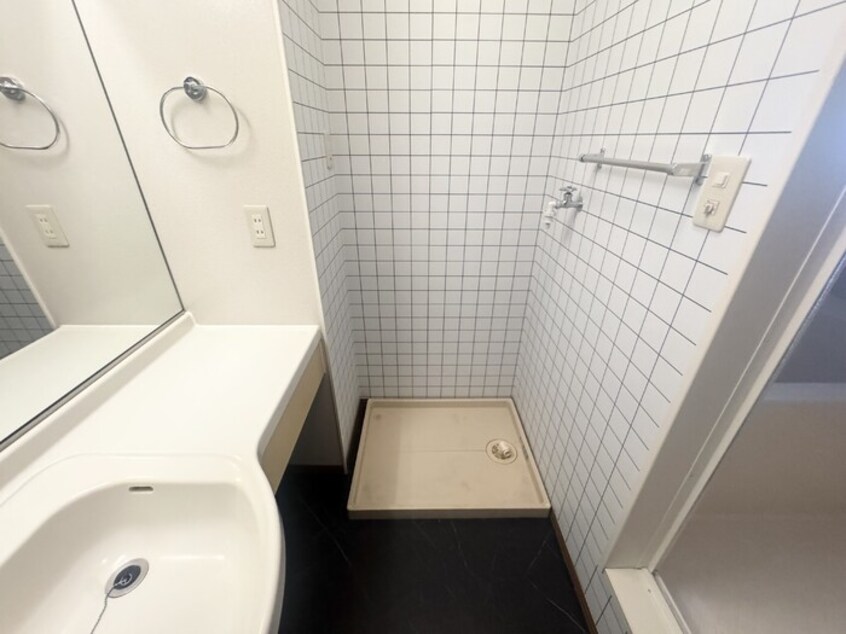 洗濯機置場 ハニーコート Ｄ