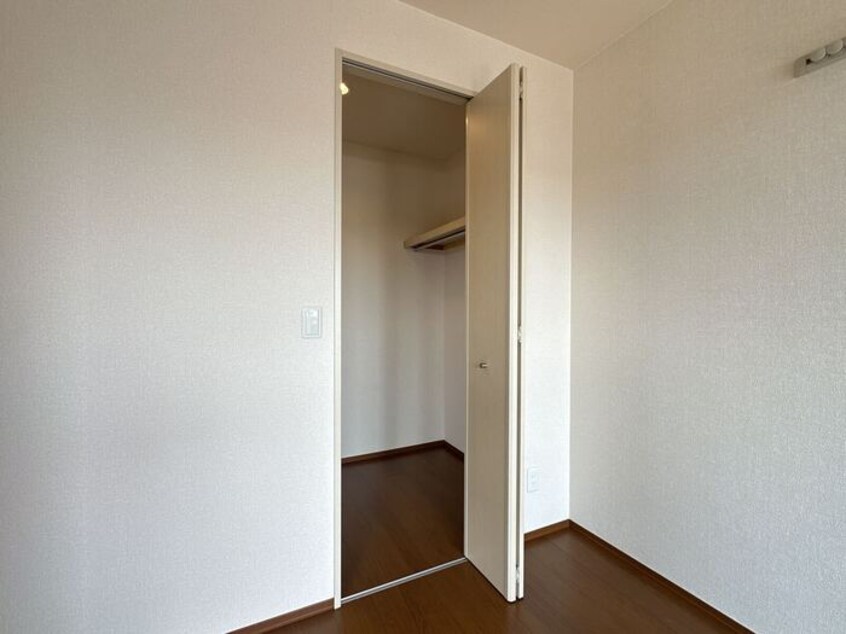 ウォークインクローゼット ジュールフェリエ