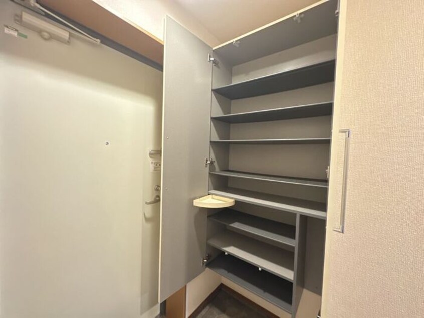  ジュールフェリエ