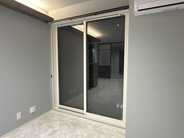 シャッター雨戸 D-GLANZ EAST