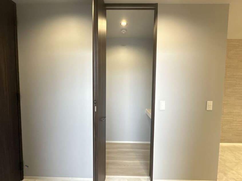 ウォークインクローゼット D-GLANZ EAST