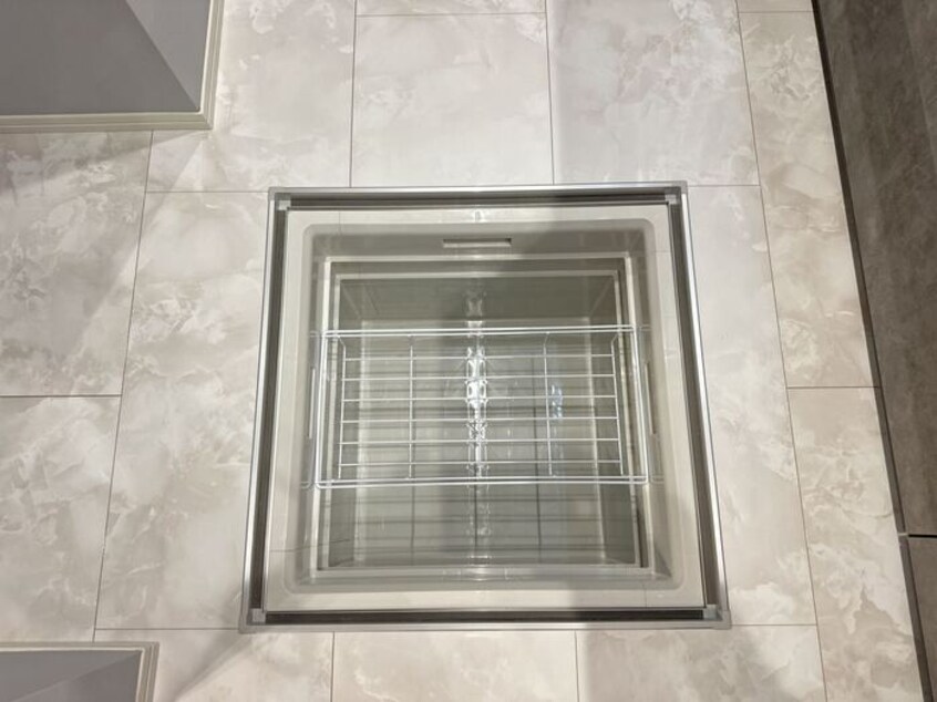 床下収納 D-GLANZ EAST