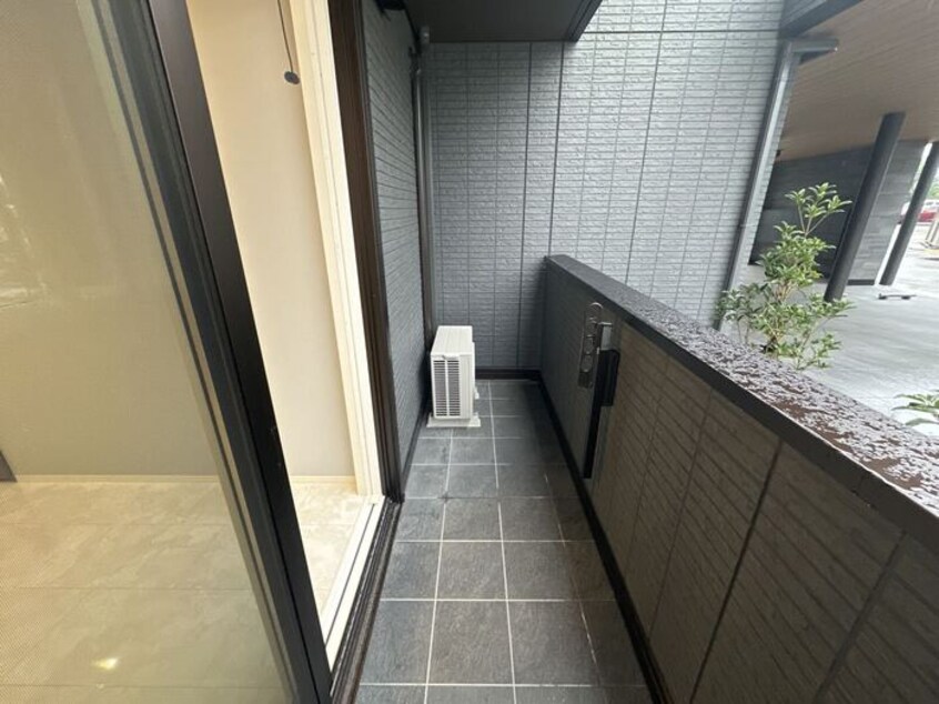 バルコニー D-GLANZ EAST