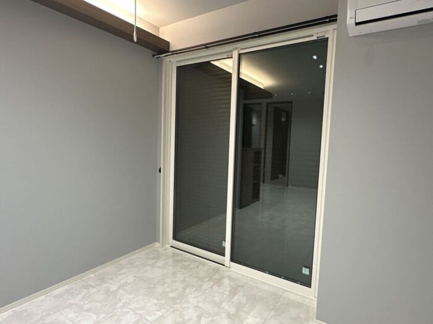 シャッター雨戸 D-GLANZ EAST