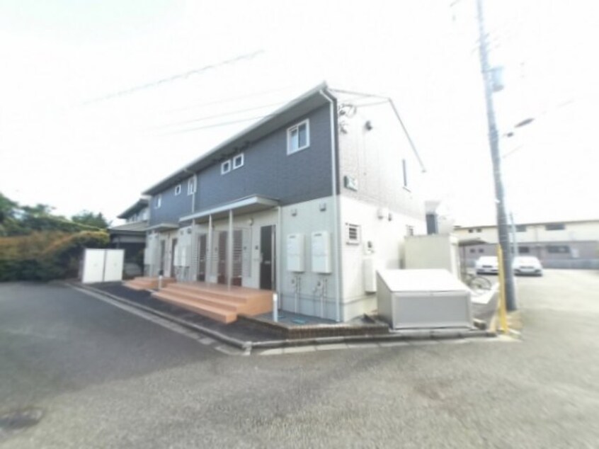 エントランス クレシア Ｆ