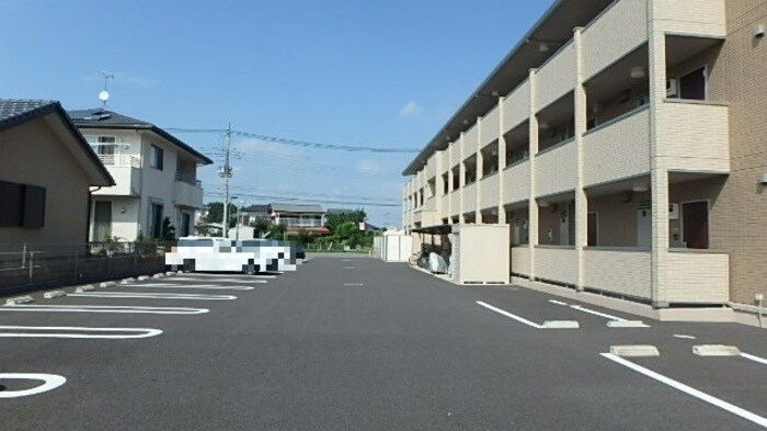駐車場 ロイヤルビュー