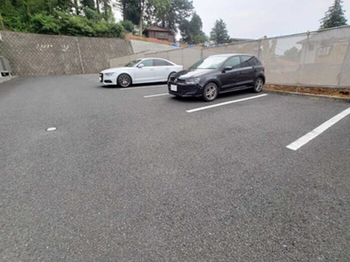 駐車場 マロニエＫＩＮＵ