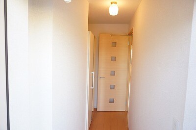 玄関 アルフォートＢ